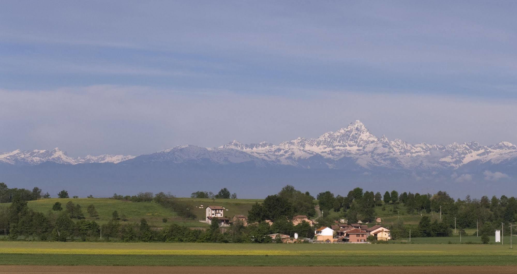 B&B Hotel Cherasco Langhe Esterno foto